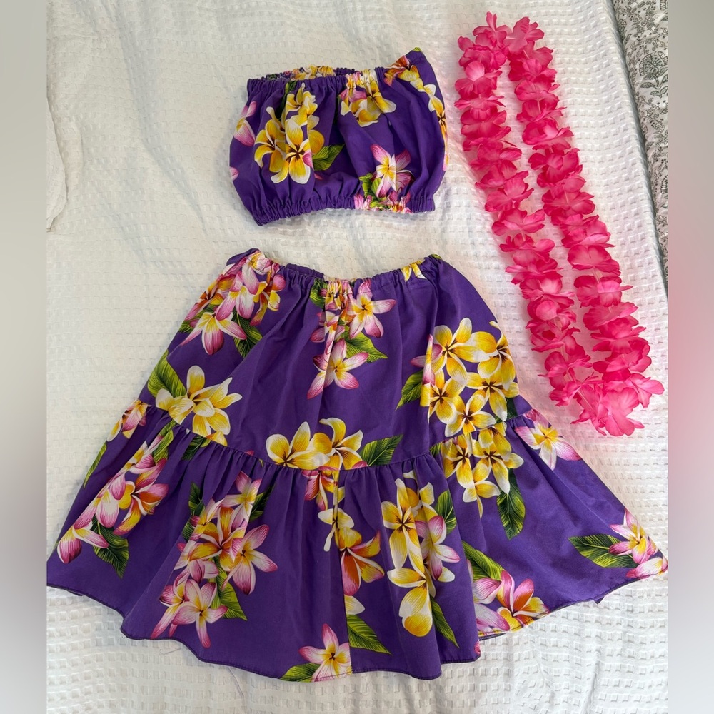 Authentic Floral Hawaiian Two-Piece Set with Lei